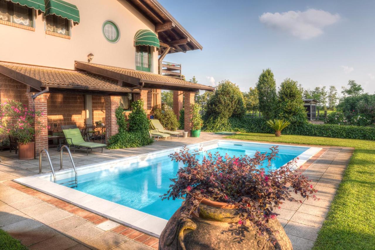 Agriturismo Maiocchi Borgarello Exterior photo